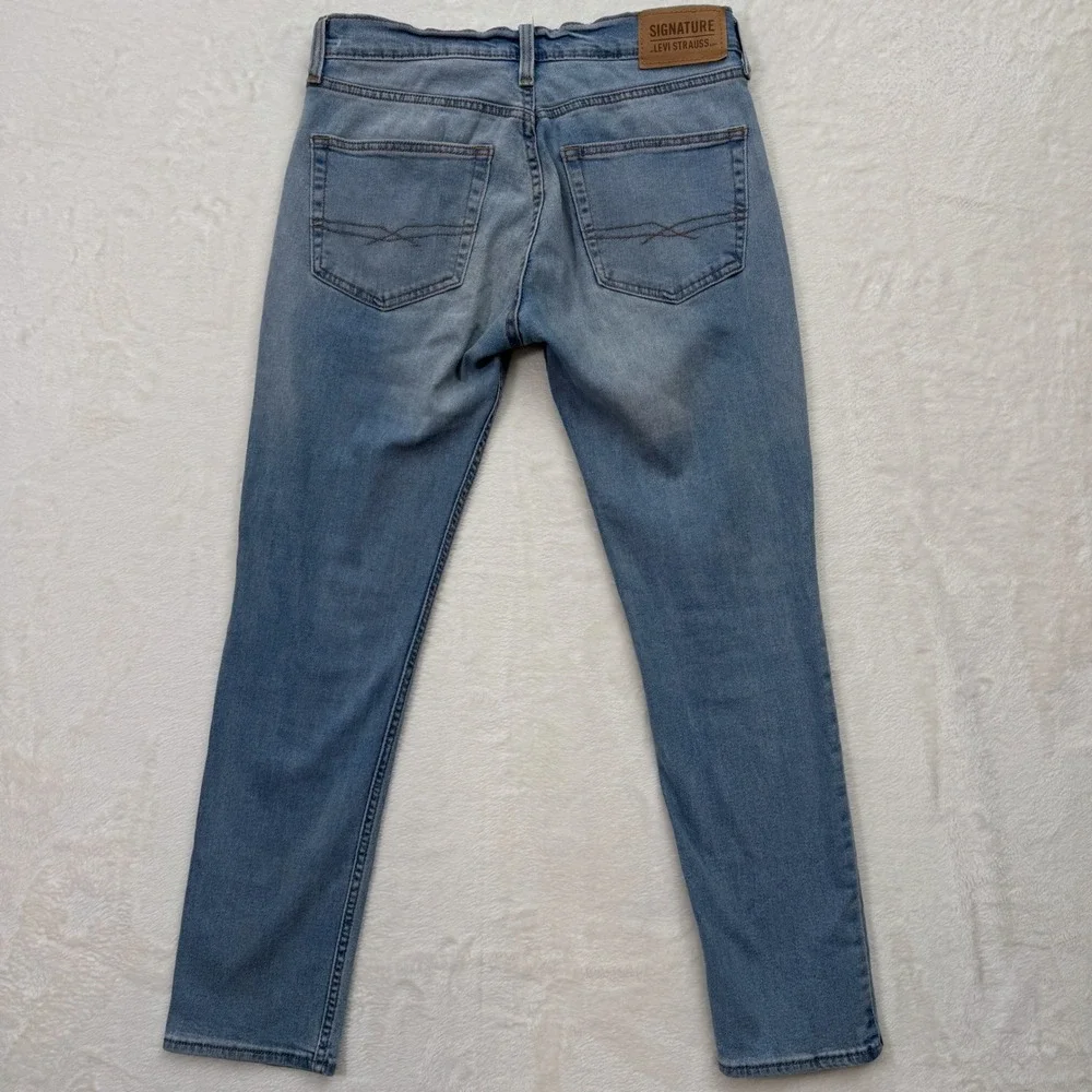 Signature by Levi Strauss & Co. signature by